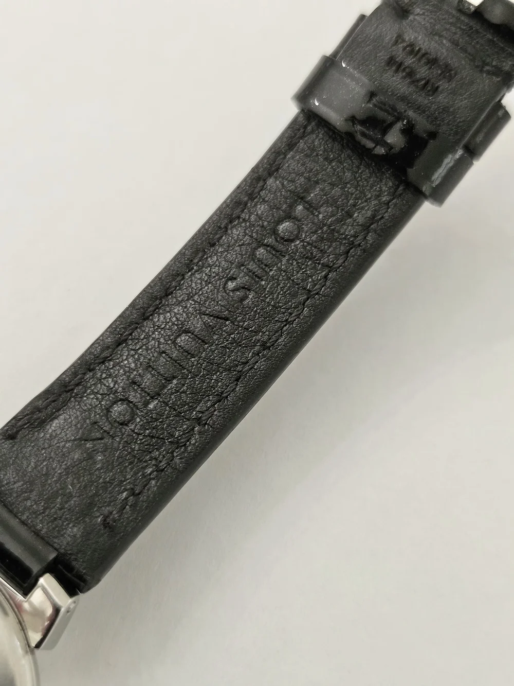 Louis Vuitton Tambour Lovely Diamonds Watch - Black & White